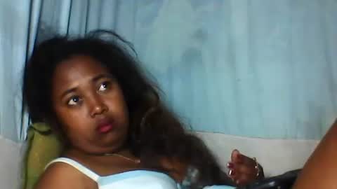 Snapshot of kaillah chatting on 10.22.25 kaillah online show from 10.22.25