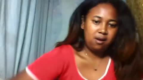 Snapshot of kaillah chatting on 11.15.25 kaillah online show from 11.15.25