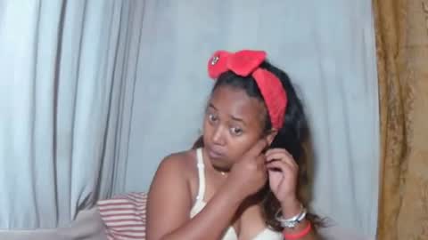 Snapshot of kaillah chatting on 12.23.25 kaillah online show from 12.23.25