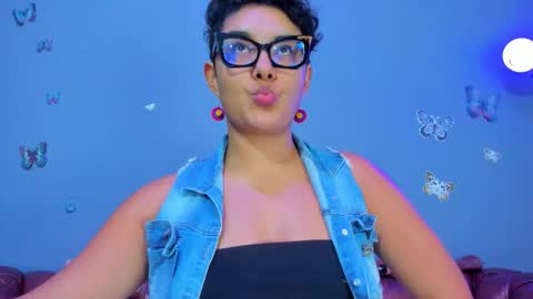 kaira_mosse_ online show from 01.16.26