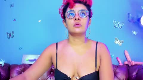 kaira_mosse_ online show from 05.16.26