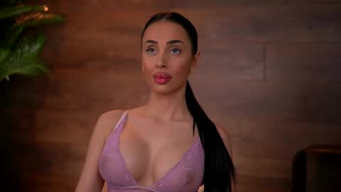 Kaira online show from 03.17.26