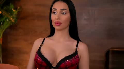 Kaira online show from 04.14.26