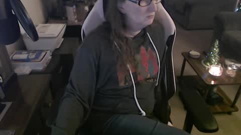 Snapshot of kait331 chatting on 12.12.24 Camprincess331 online show from 12.12.24