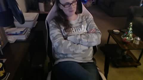 Snapshot of kait331 chatting on 12.20.24 Camprincess331 online show from 12.20.24