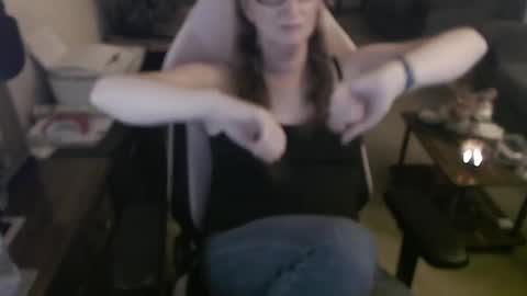 Snapshot of kait331 chatting on 09.23.25 Camprincess331 online show from 09.23.25