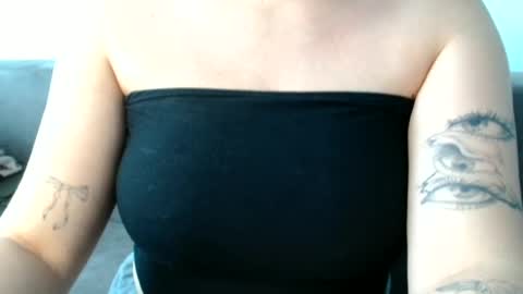 Snapshot of kaitlin_kk chatting on 06.26.26 Kaitlin online show from 06.26.26