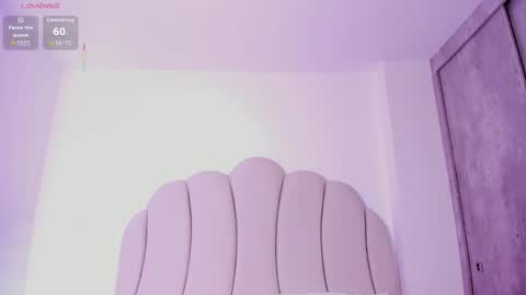 Kaity Lane online show from 12.21.25