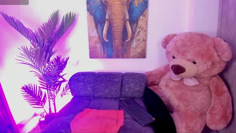 Kaity Lane online show from 04.12.26