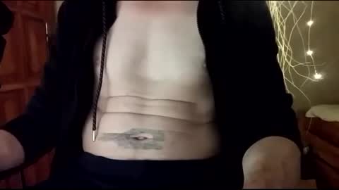 Olik1979 online show from 12.10.24