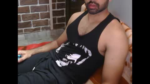 Vicky online show from 12.26.24