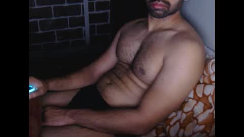 Vicky online show from 12.27.24