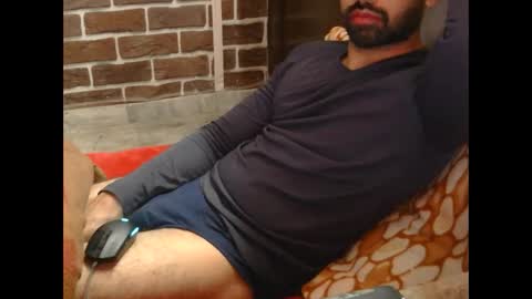 Vicky online show from 01.24.25