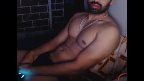 Vicky online show from 02.03.25