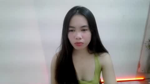 Snapshot of kalag_kalag chatting on 09.27.25 Chenny online show from 09.27.25