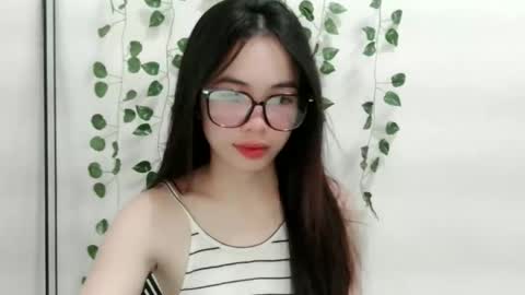 Snapshot of kalag_kalag chatting on 10.14.25 Chenny online show from 10.14.25