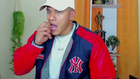 kale thomson online show from 12.11.24