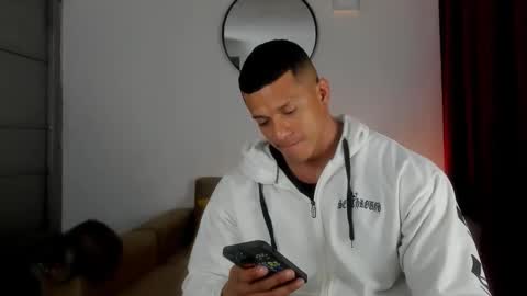 kale thomson online show from 10.12.25