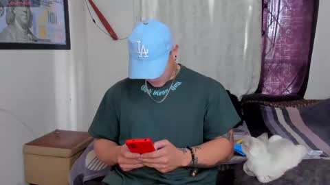 Snapshot of kaledd_musclee chatting on 12.10.24 Kaledd musclees room Master online show from 12.10.24