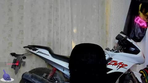 Snapshot of kaledd_musclee chatting on 12.28.24 Kaledd musclees room Master online show from 12.28.24