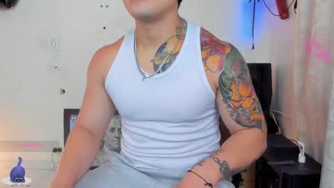 Snapshot of kaledd_musclee chatting on 03.06.25 Kaledd musclees room Master online show from 03.06.25