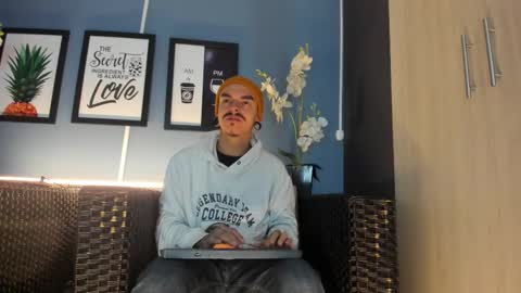 Kale online show from 11.25.25