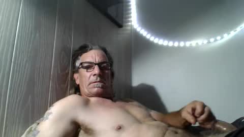 Snapshot of kalifornia91666 chatting on 10.09.25 kalifornia91666 online show from 10.09.25