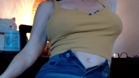 Snapshot of kalikushdreamz chatting on 02.02.25 Tara Smith online show from 02.02.25