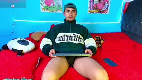 Snapshot of kalivan_voinesscu chatting on 12.15.24 K A L I online show from 12.15.24