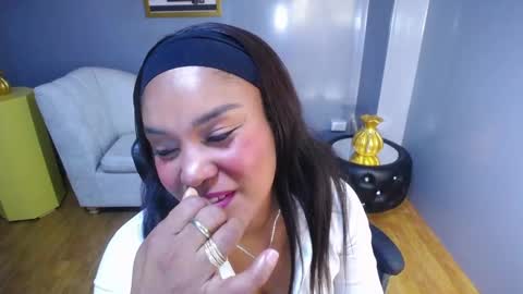 Snapshot of kamala_a chatting on 02.06.26 Kamala. Live 2100 - 600 online show from 02.06.26