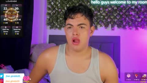 Snapshot of kami_22 chatting on 02.11.26 camilo independent model online show from 02.11.26