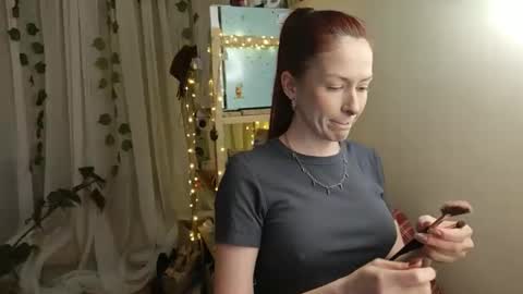 Snapshot of kamila__moore chatting on 03.05.26 Kamila online show from 03.05.26