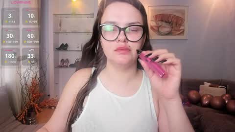 Camila online show from 04.11.26