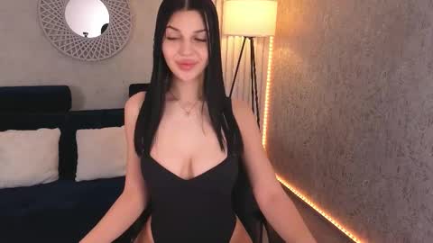 Snapshot of kamilajuicy chatting on 02.16.26 KamilaJuicy online show from 02.16.26