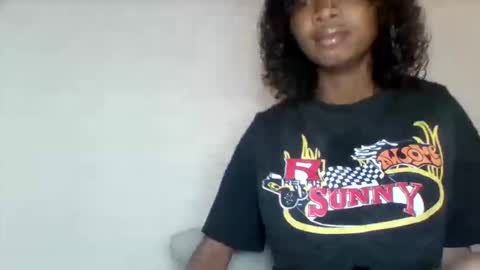 kamillah69 online show from 12.20.25