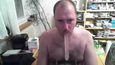 Snapshot of kamiluc1974_2 chatting on 10.07.25 Kamil Lipovy online show from 10.07.25