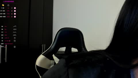 CAMILA   IG Camila2oficial online show from 12.17.25