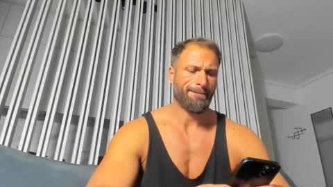 Kane OF strongkane online show from 11.18.25