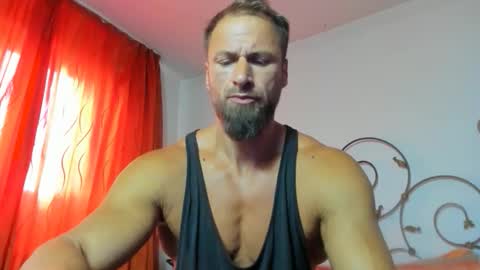 Snapshot of kanegriffin26 chatting on 05.12.26 Kane OF strongkane online show from 05.12.26