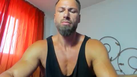 Snapshot of kanegriffin26 chatting on 05.27.26 Kane OF strongkane online show from 05.27.26