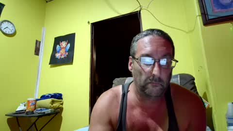 Snapshot of kansasfarmer1 chatting on 10.25.25 kansasfarmer1 online show from 10.25.25