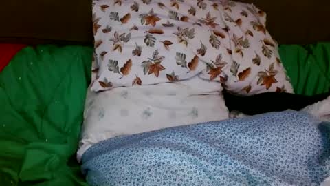 kaonashi69 online show from 10.10.25