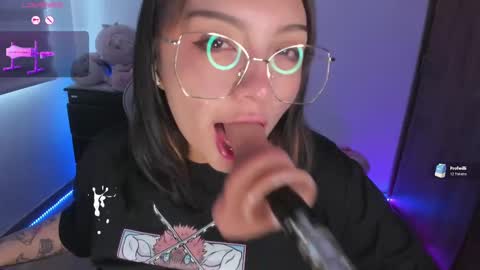 Hanny online show from 11.18.25