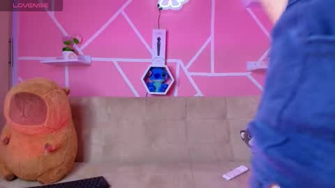 kaoriille online show from 10.30.25