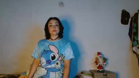 Snapshot of kaory_31 chatting on 12.17.24 Kaory online show from 12.17.24