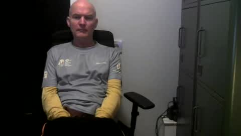 Snapshot of kapitein_rob chatting on 01.21.25 Robbie online show from 01.21.25