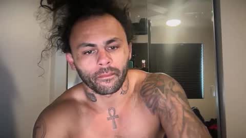 kaptanhook9 online show from 04.15.26