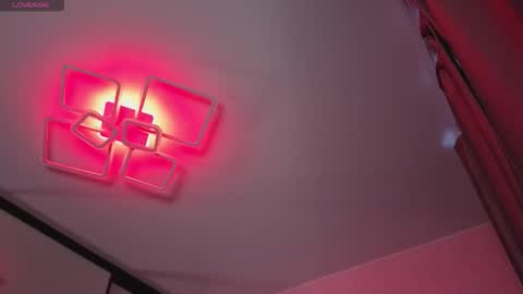 kara_life online show from 10.09.25