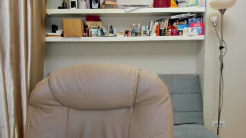 Kara. Off from 15th till 24th of December online show from 10.04.25