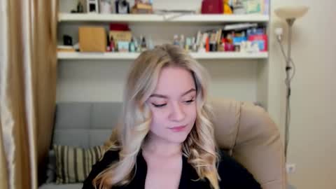 Kara. Off from 15th till 24th of December online show from 10.19.25